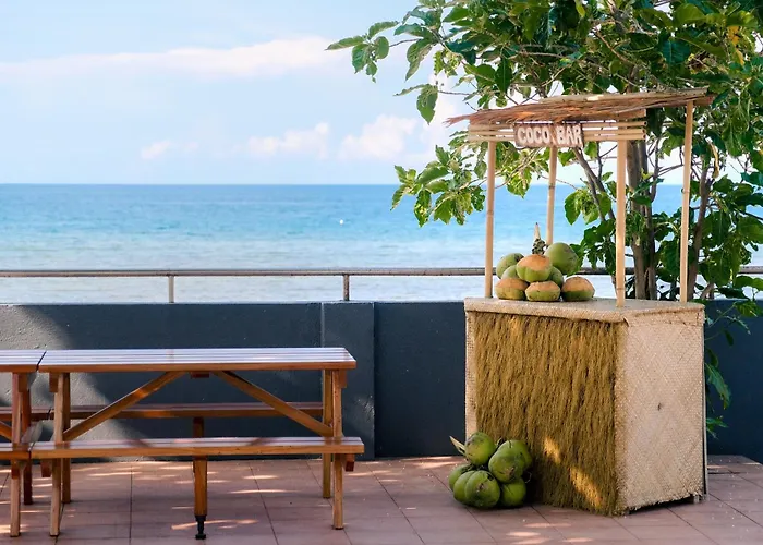 Guest house Bonbon House 3*